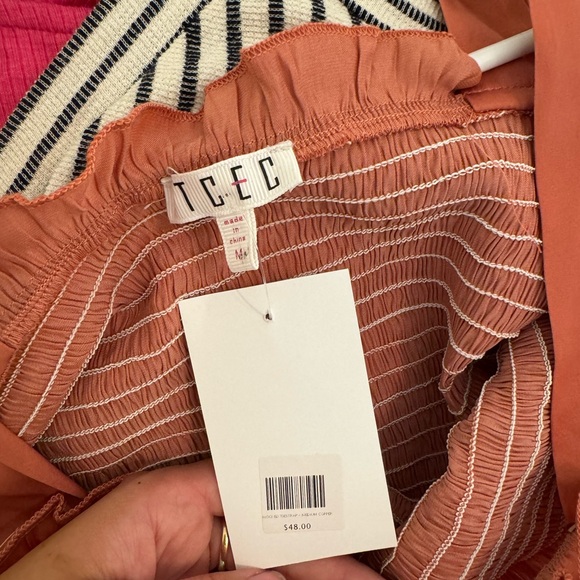 TCEC Rust Orange Colored Top with Silk ties - Picture 3 of 3